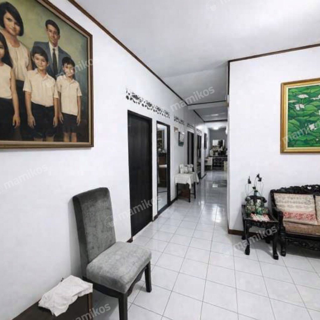 Rumah Sertifikat SHM 8 Kamar Tidur 7 Kamar Mandi Kuningan Jakarta Selatan - Photo 4