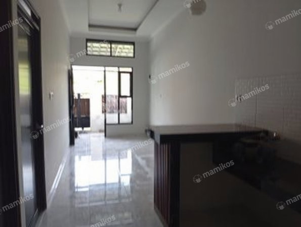 Rumah Sertifikat SHM 2 Kamar Tidur 1 Kamar Mandi Summarecon Bekasi Bekasi - Photo 3