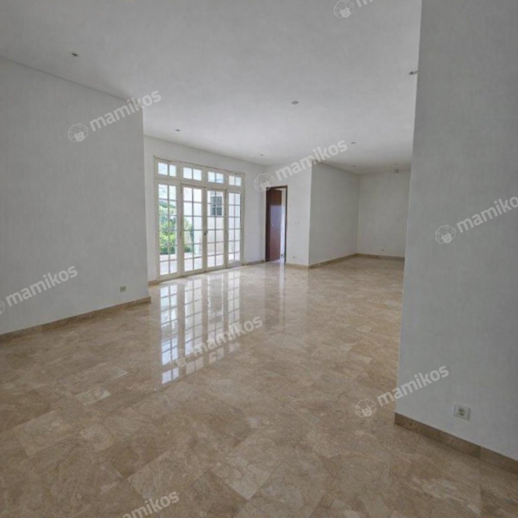 Rumah Sertifikat SHM 3 Kamar Tidur 2 Kamar Mandi Kebayoran Baru Jakarta Selatan - Photo 4