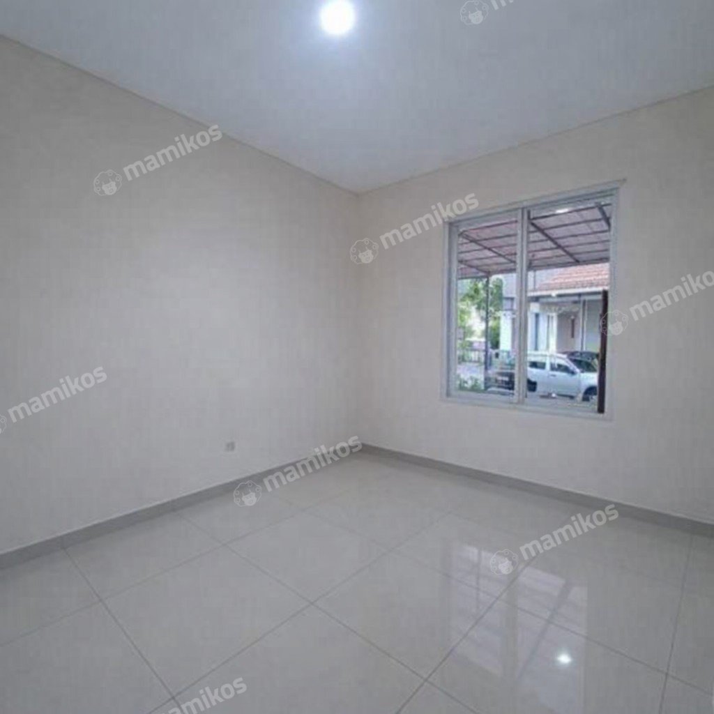 Rumah Sertifikat SHM 4 Kamar Tidur 3 Kamar Mandi Green Lake City Jakarta Barat - Photo 4