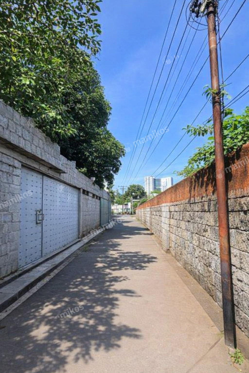 Rumah Sertifikat SHM 6 Kamar Tidur 6 Kamar Mandi Cilandak Jakarta Selatan - Photo 2
