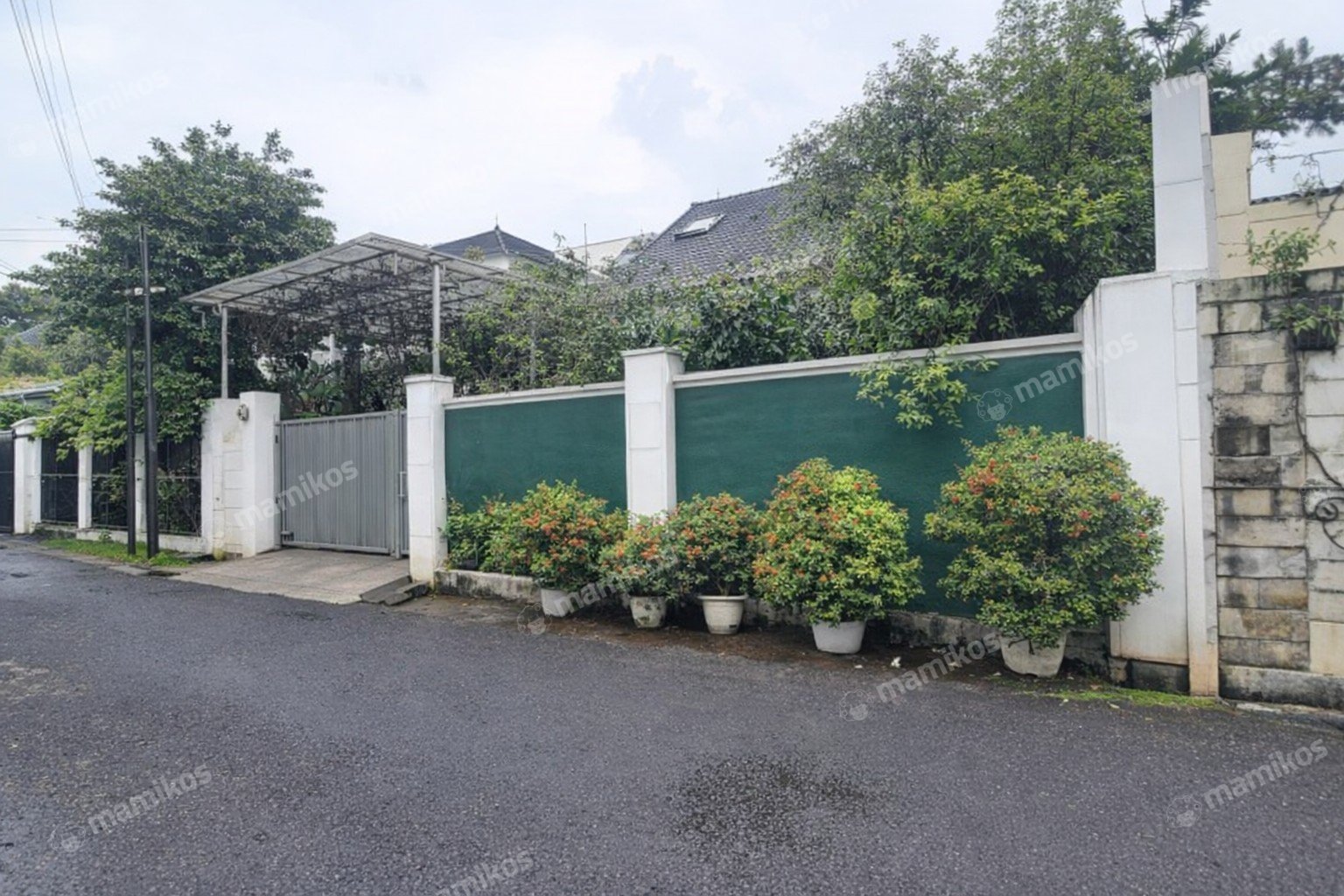 Rumah Sertifikat SHM 5 Kamar Tidur 3 Kamar Mandi Kebayoran Baru Jakarta Selatan