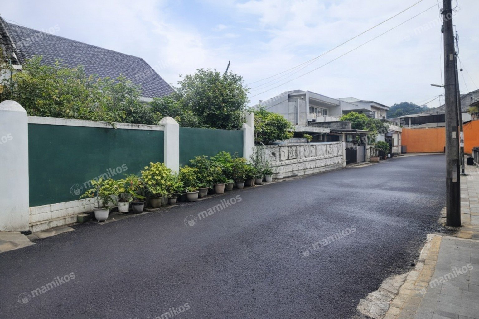 Rumah Sertifikat SHM 5 Kamar Tidur 3 Kamar Mandi Kebayoran Baru Jakarta Selatan - Photo 2