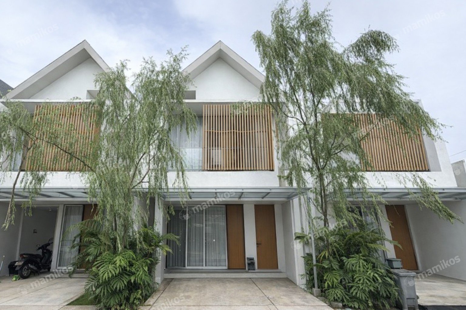 Rumah Sertifikat SHM 3 Kamar Tidur 3 Kamar Mandi Lebak Bulus Jakarta Selatan