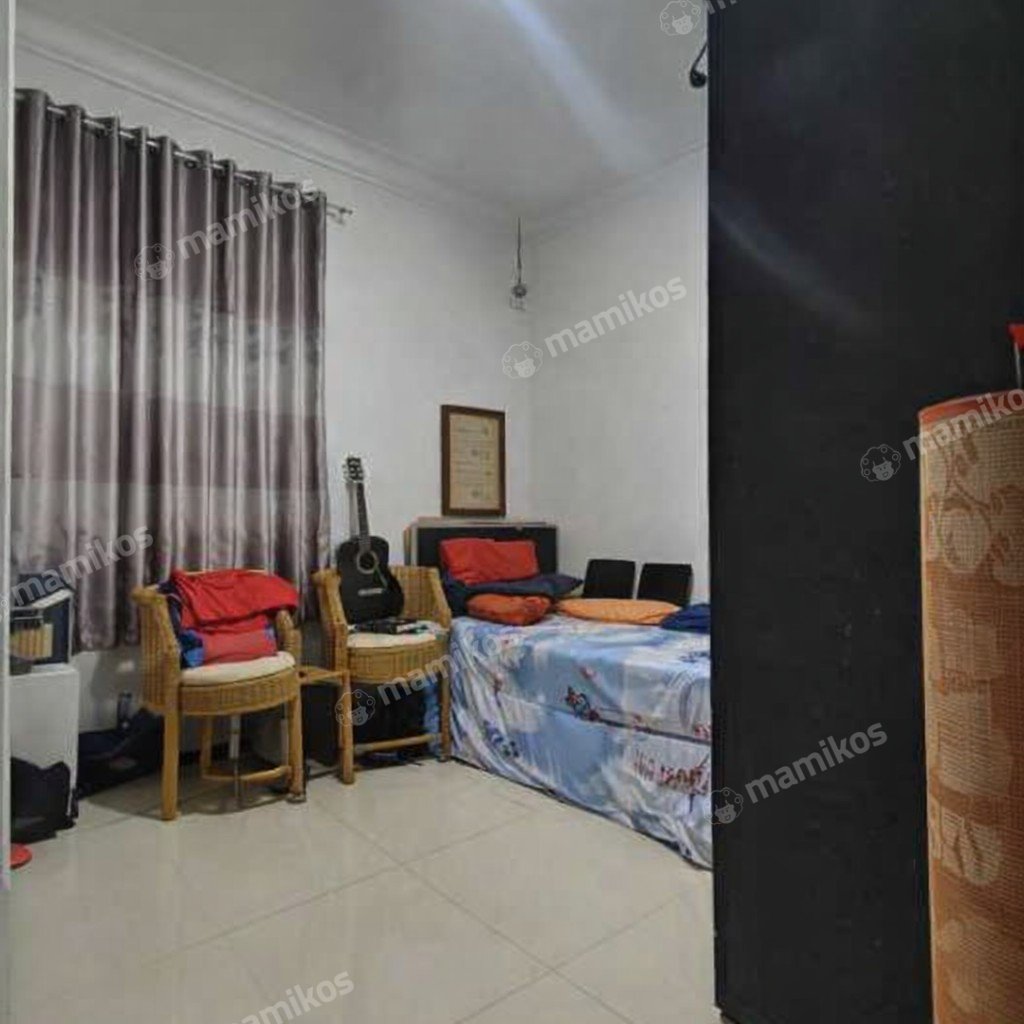Rumah Sertifikat SHM 3 Kamar Tidur 2 Kamar Mandi Kalisari Jakarta Timur - Photo 4