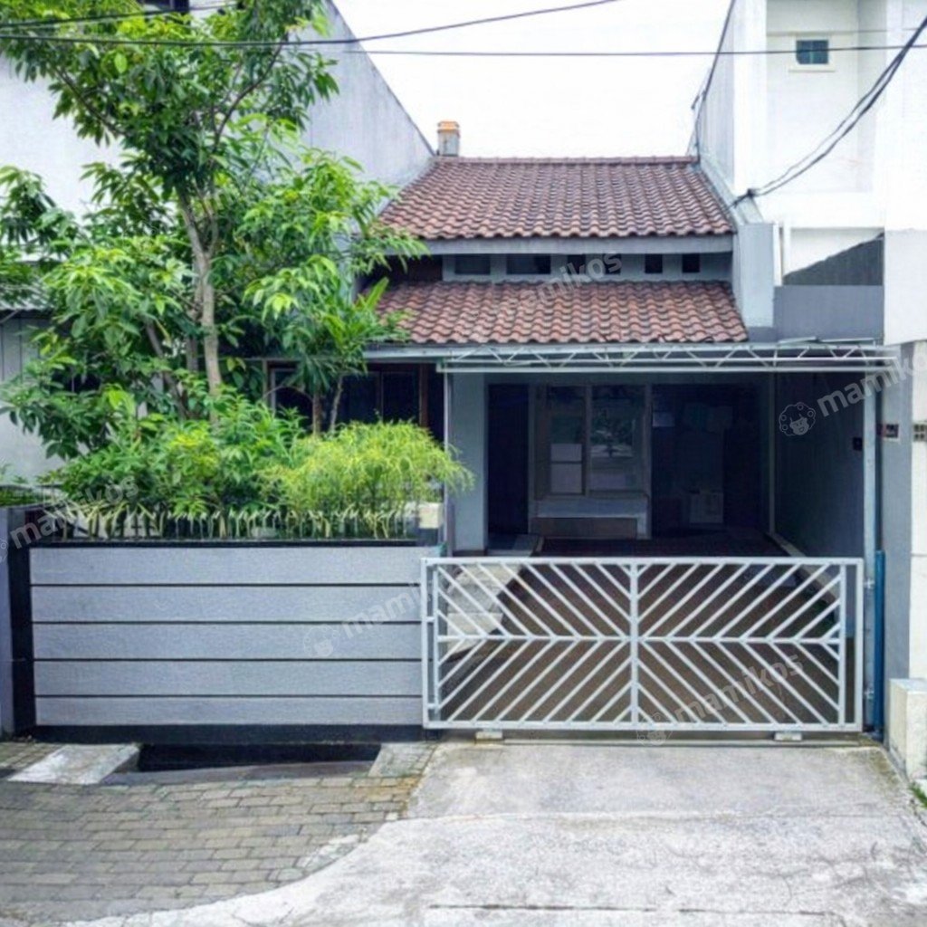 Rumah Sertifikat SHM 3 Kamar Tidur 1 Kamar Mandi Pondok Indah Jakarta Selatan - Photo 2