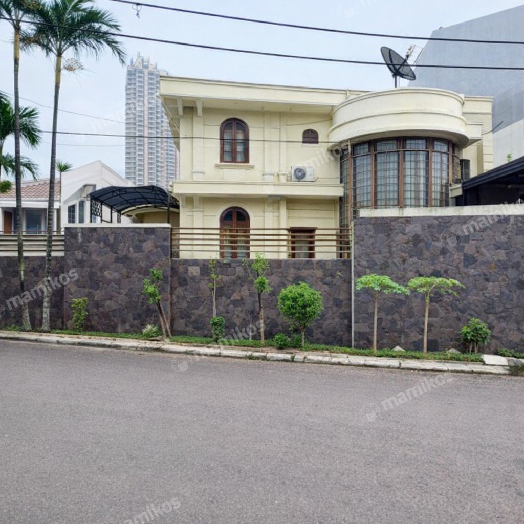 Rumah Sertifikat SHM 3 Kamar Tidur 3 Kamar Mandi Pondok Indah Jakarta Selatan - Photo 2
