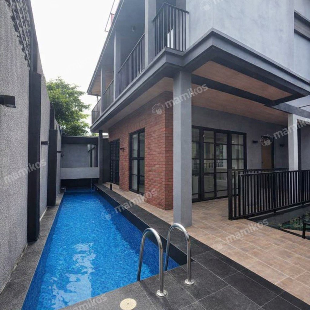 Rumah Sertifikat SHM 3 Kamar Tidur 3 Kamar Mandi Cipete Jakarta Selatan - Photo 2