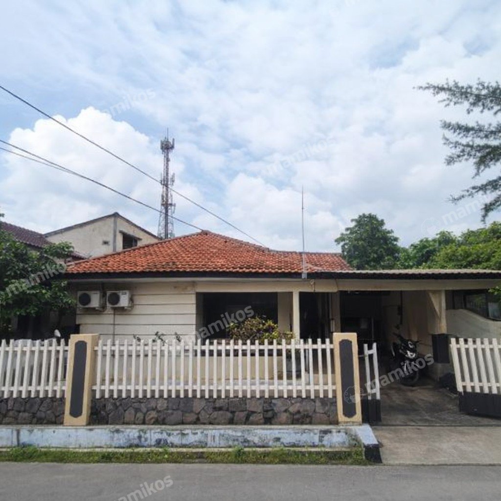 Rumah Sertifikat SHM 4 Kamar Tidur 2 Kamar Mandi Kebon Jeruk Jakarta Barat - Photo 5