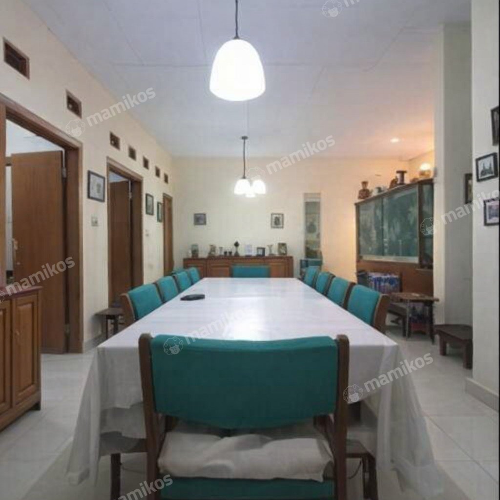 Rumah Sertifikat SHM 3 Kamar Tidur 2 Kamar Mandi Ragunan Jakarta Selatan - Photo 3