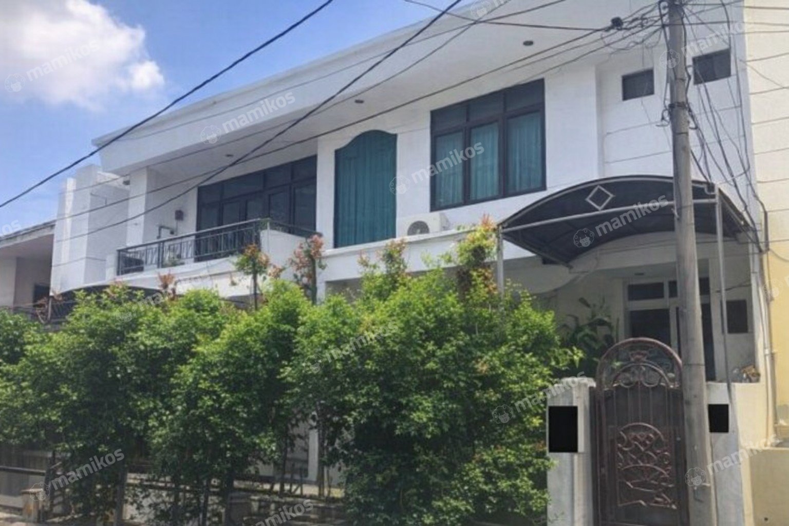 Rumah Sertifikat SHM 5 Kamar Tidur 5 Kamar Mandi Pulomas Jakarta Timur