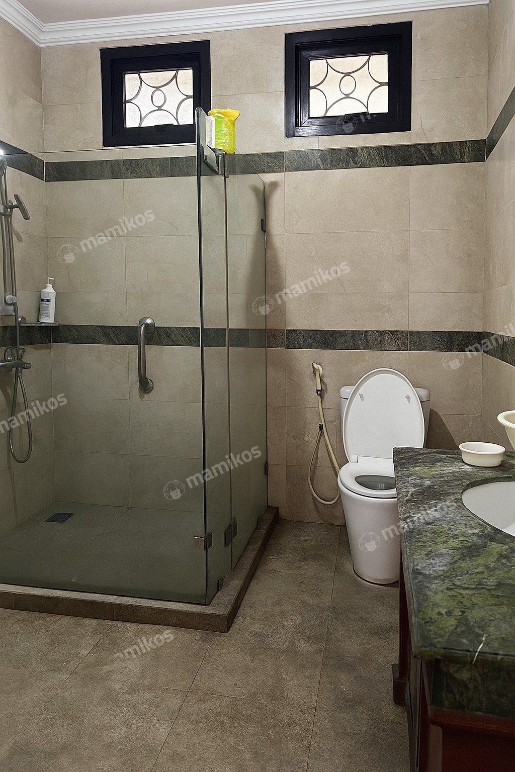 Rumah Sertifikat SHM 5 Kamar Tidur 5 Kamar Mandi Pulomas Jakarta Timur - Photo 5