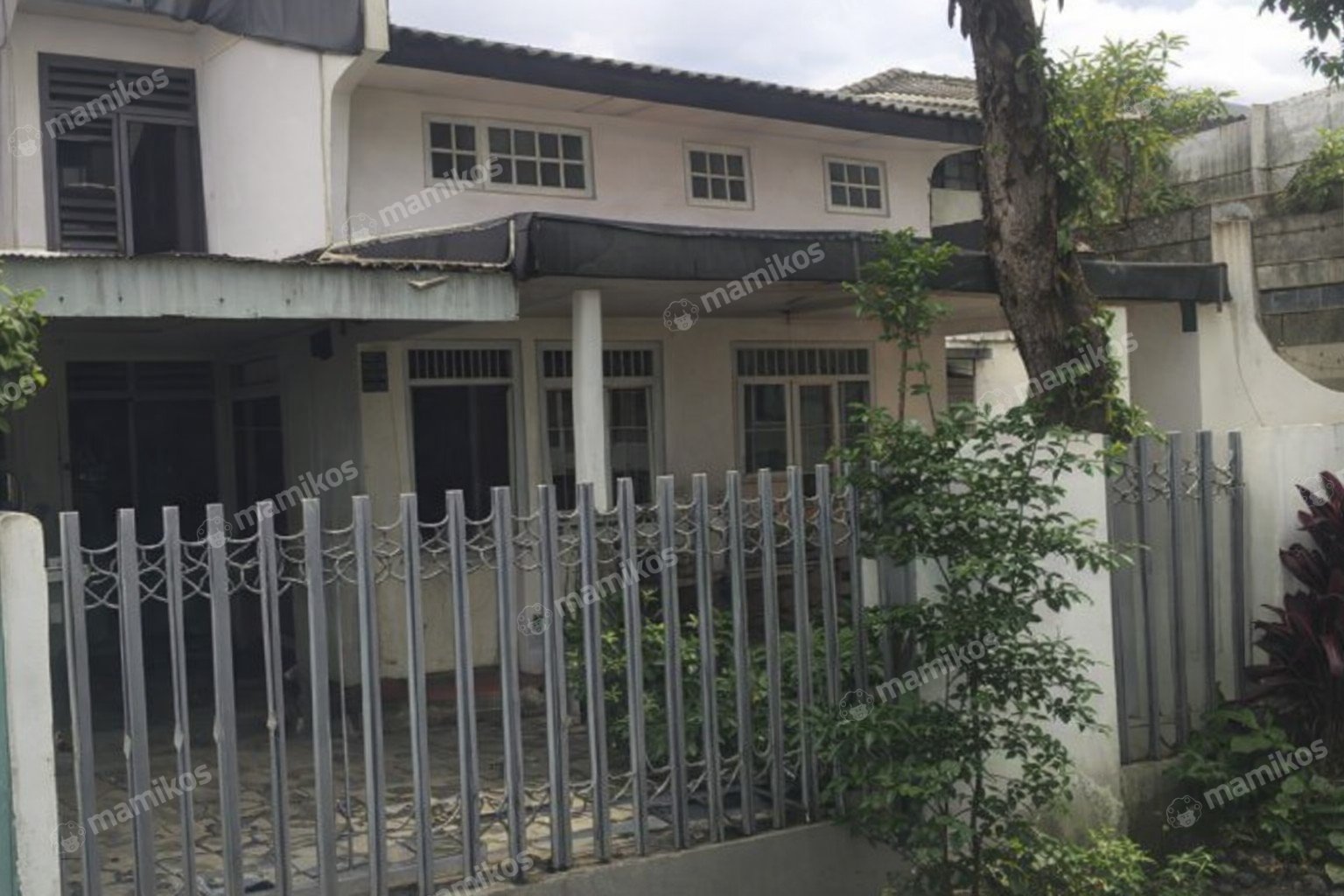 Rumah Sertifikat SHM 4 Kamar Tidur 2 Kamar Mandi Pondok Labu Jakarta Selatan