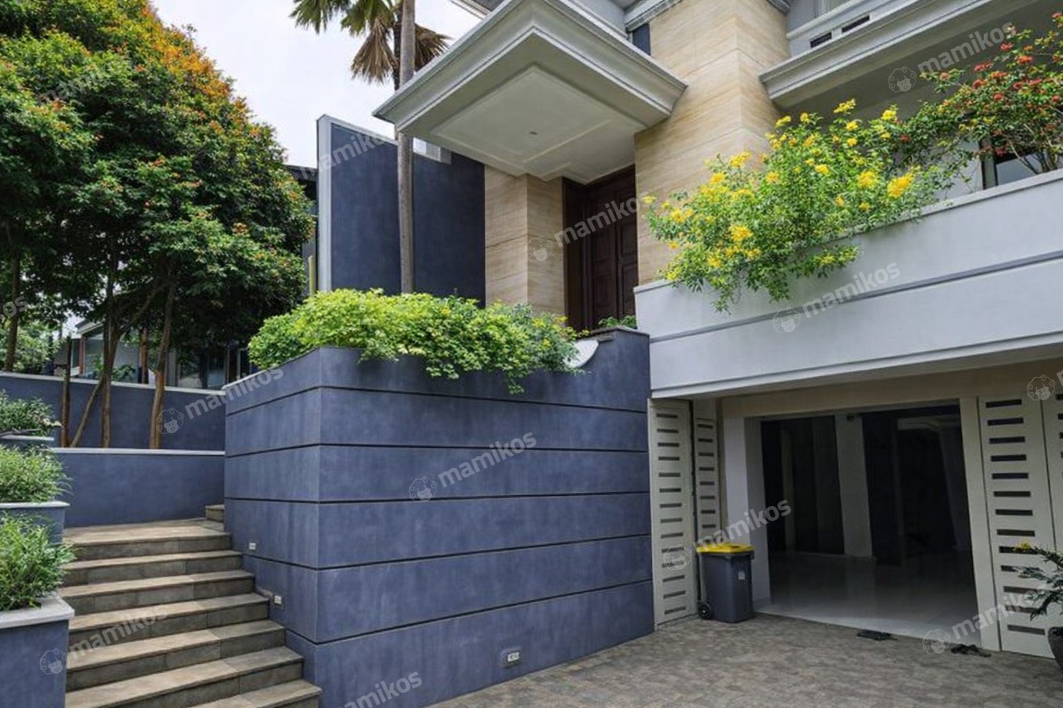 Rumah Sertifikat SHM 4 Kamar Tidur 4 Kamar Mandi Kebayoran Baru Jakarta Selatan
