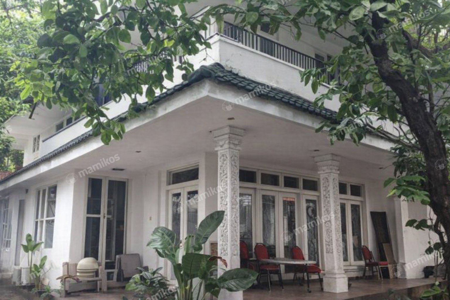 Rumah Sertifikat SHM 6 Kamar Tidur 4 Kamar Mandi Prapanca Jakarta Selatan