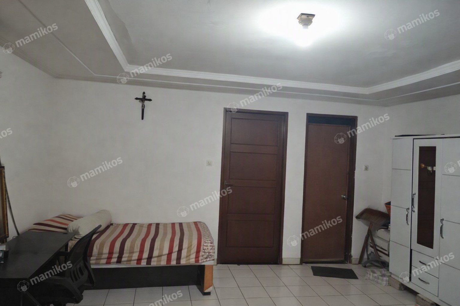 Rumah Sertifikat SHM 3 Kamar Tidur 2 Kamar Mandi Kelapa Gading Jakarta Utara - Photo 2