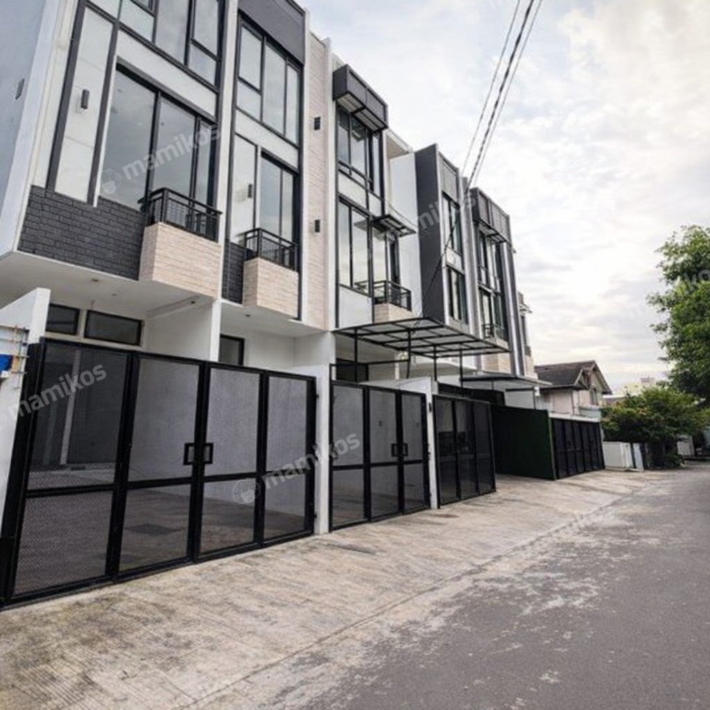 Rumah Sertifikat SHM 3 Kamar Tidur 3 Kamar Mandi Kedoya Jakarta Barat