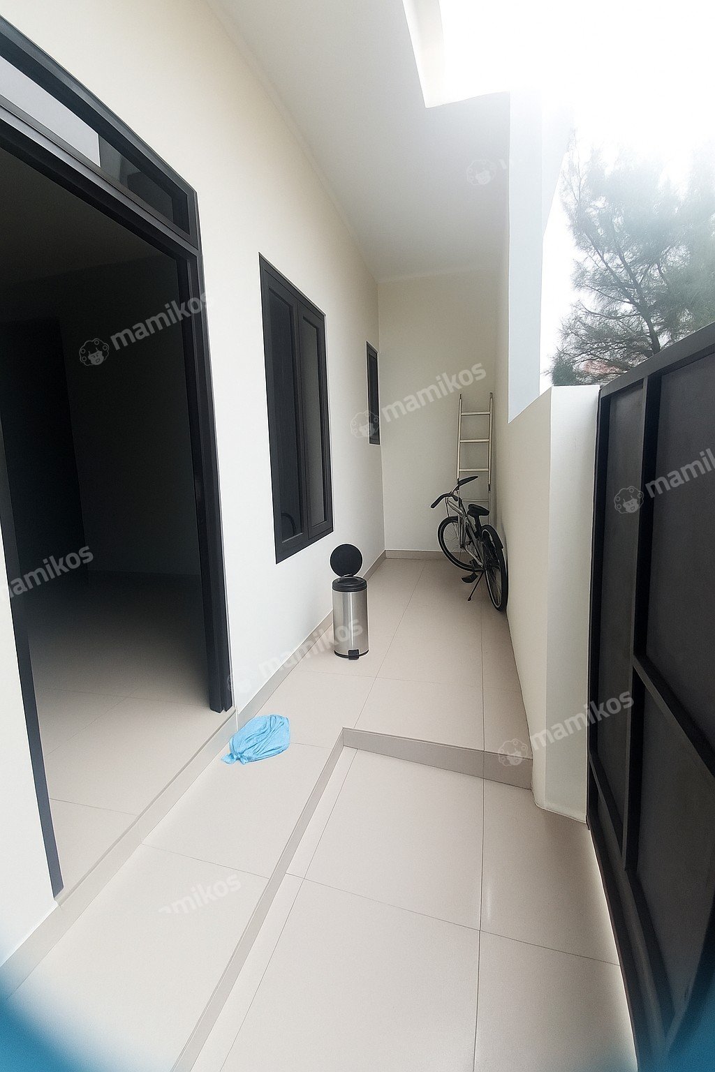 Rumah Sertifikat SHM 3 Kamar Tidur 3 Kamar Mandi Pondok Kelapa Jakarta Timur - Photo 5