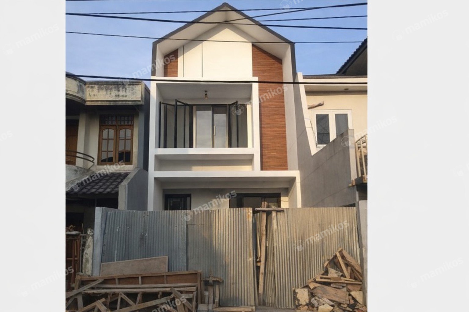Rumah Sertifikat SHM 3 Kamar Tidur 3 Kamar Mandi Pondok Kelapa Jakarta Timur