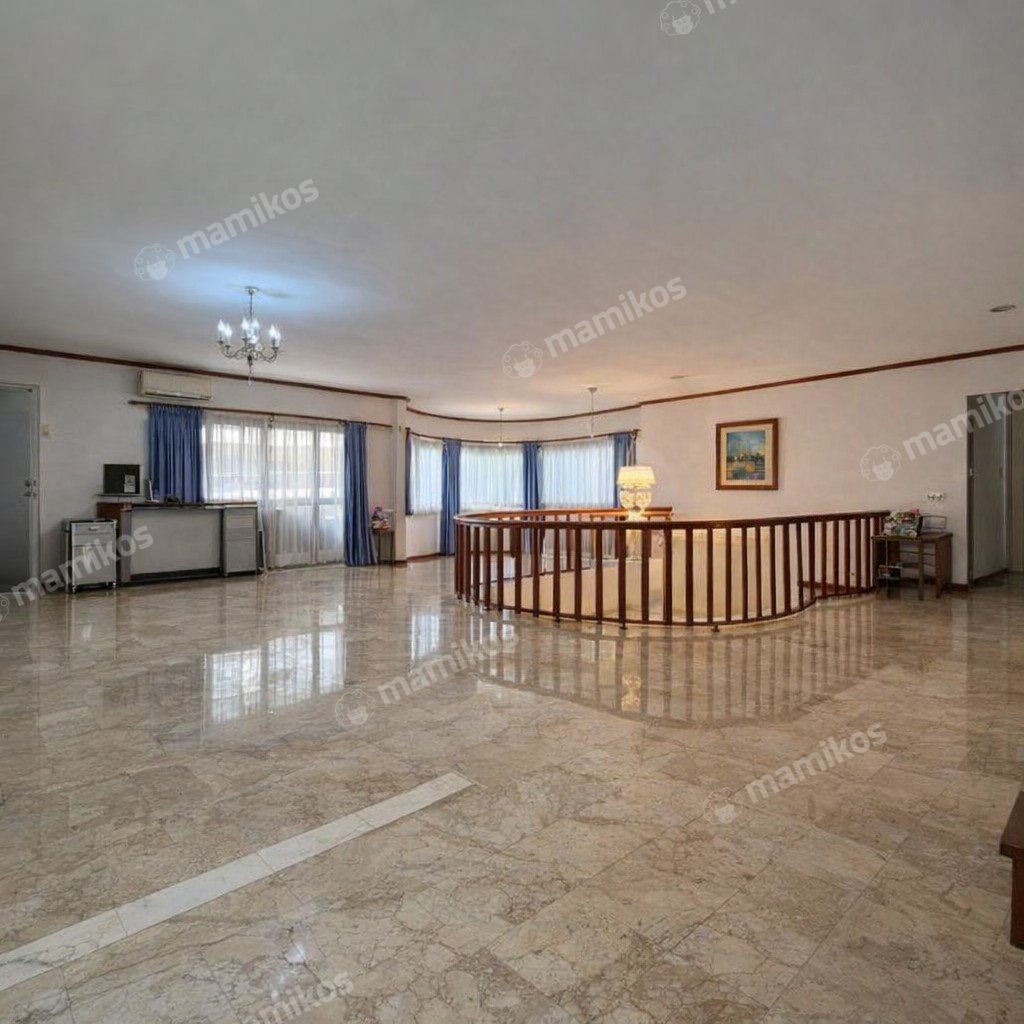 Rumah Sertifikat SHM 5 Kamar Tidur 4 Kamar Mandi Lebak Bulus Jakarta Selatan - Photo 3