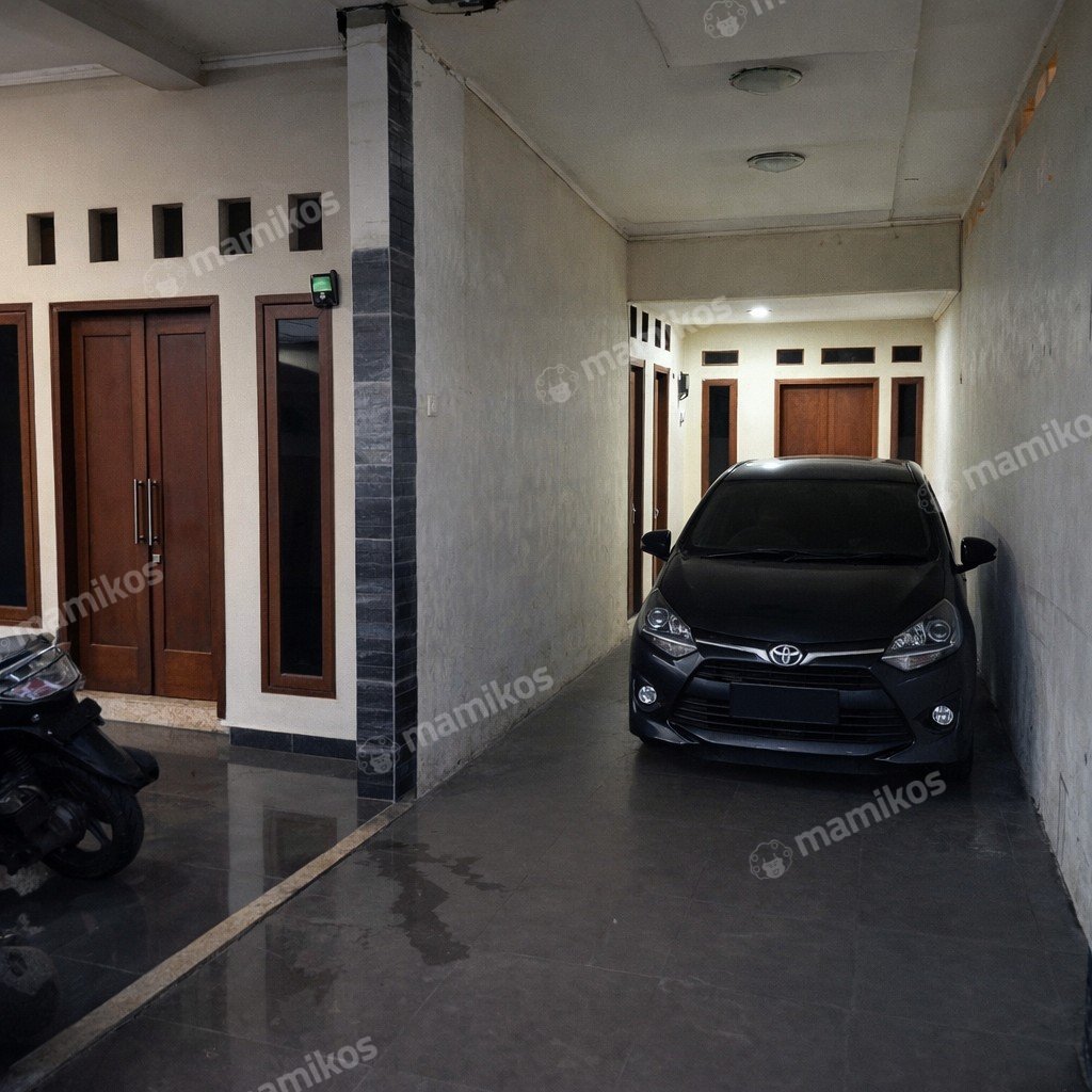 Rumah Sertifikat SHM 4 Kamar Tidur 3 Kamar Mandi Matraman Jakarta Timur - Photo 2
