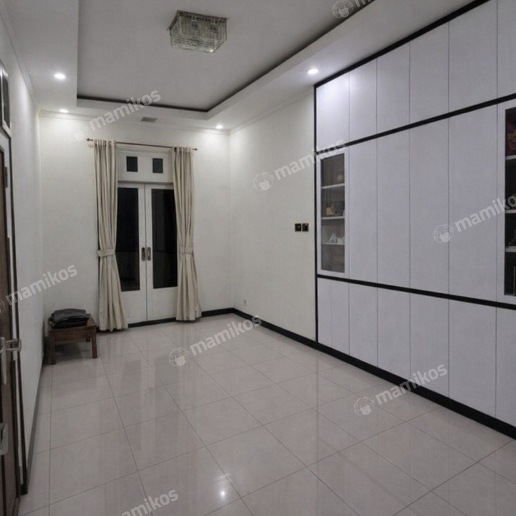 Rumah Sertifikat SHM 4 Kamar Tidur 3 Kamar Mandi Matraman Jakarta Timur - Photo 3