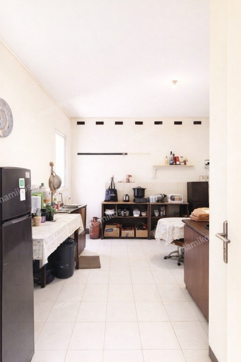 Rumah Sertifikat SHM 3 Kamar Tidur 2 Kamar Mandi Kebayoran Baru Jakarta Selatan - Photo 5