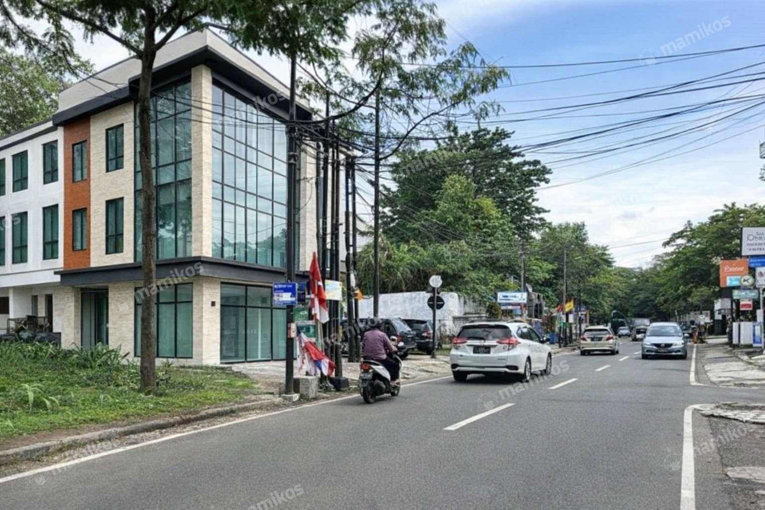 Rumah Sertifikat SHM 1 Lantai Kemang Jakarta Selatan