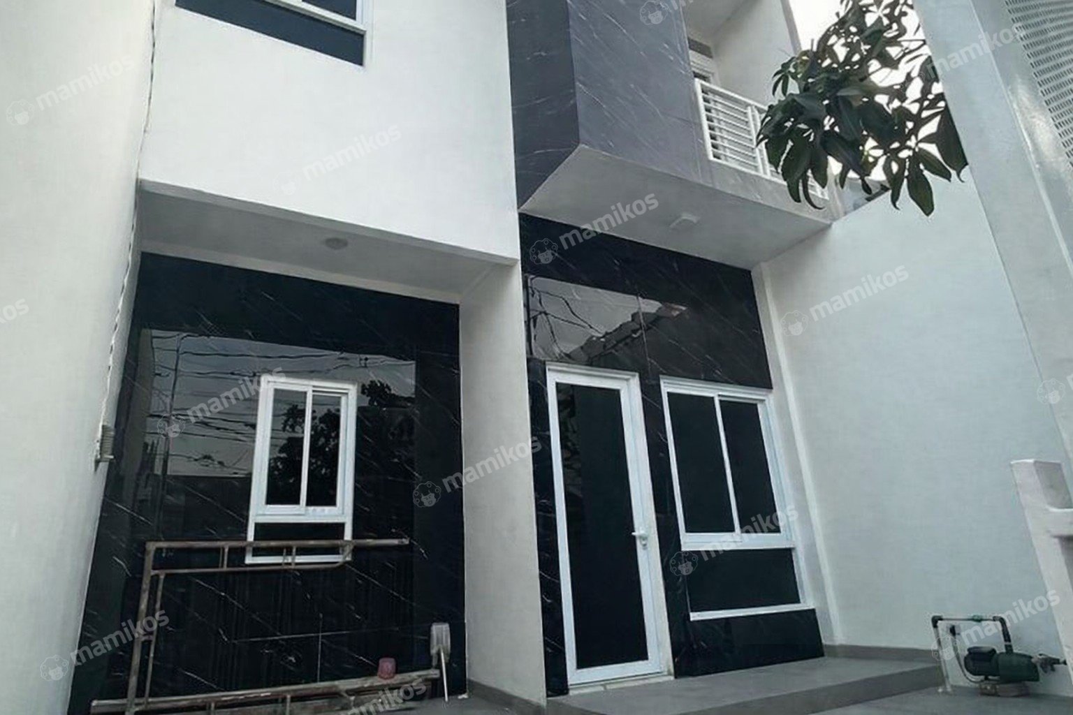 Rumah Baru Sertifikat SHM 4 Kamar Tidur Kelapa Gading Jakarta Utara
