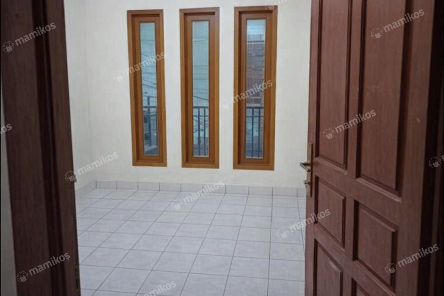Rumah Sertifikat SHM 4 Kamar Tidur 2 Kamar Mandi Kayu Putih Jakarta Timur - Photo 3