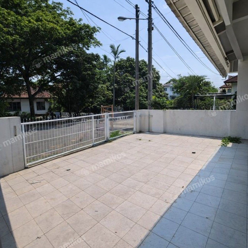 Rumah Sertifikat SHM 3 Kamar Tidur 2 Kamar Mandi Duta Garden Jakarta Barat - Photo 2