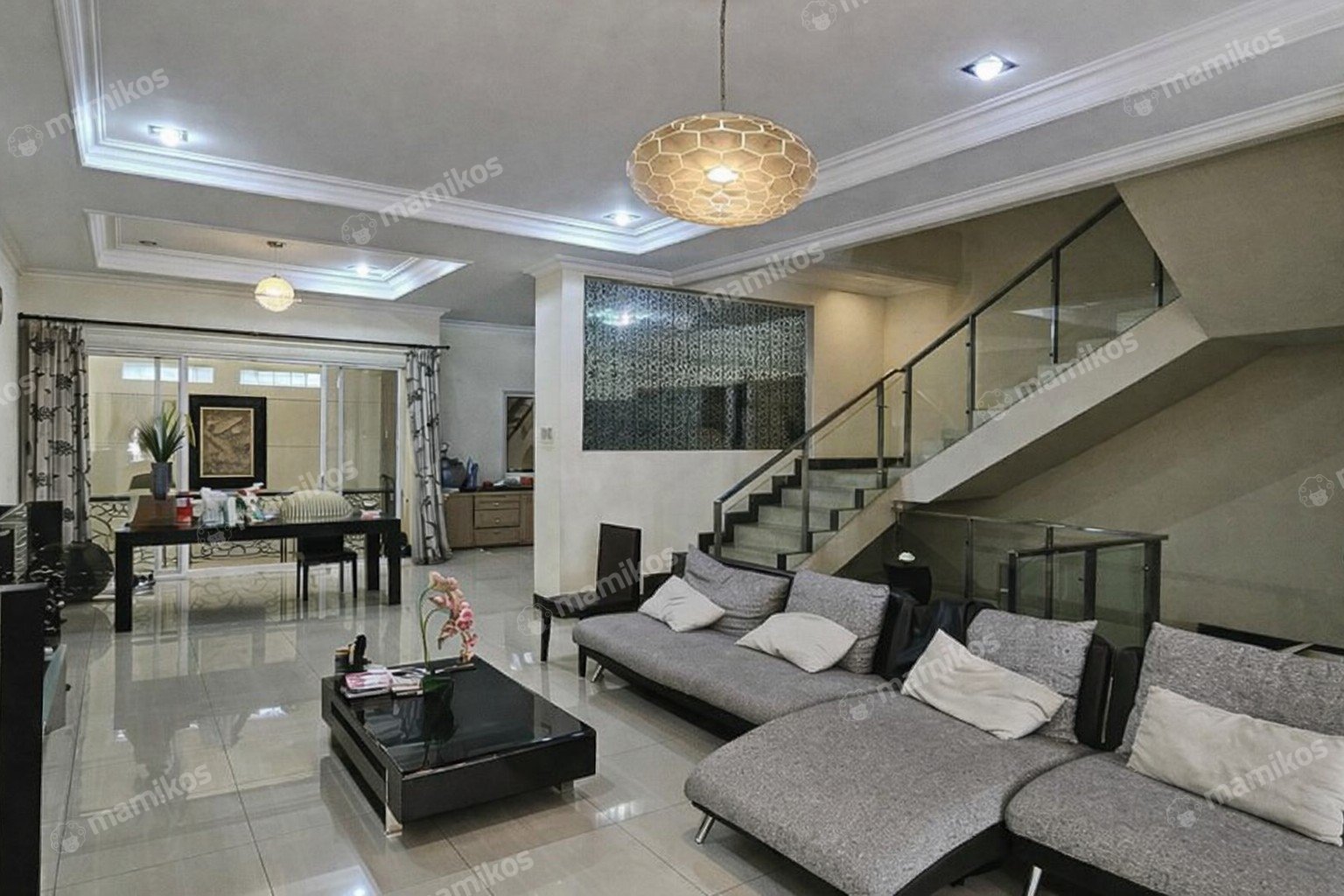 Rumah Sertifikat SHM 5 Kamar Tidur 3 Kamar Mandi Sunter Jakarta Utara