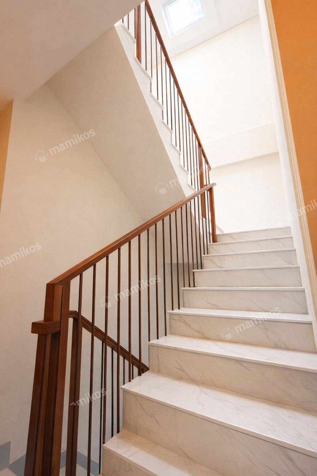 Rumah Sertifikat SHM 24 Kamar Tidur 24 Kamar Mandi Tanjung Duren Jakarta Barat - Photo 2