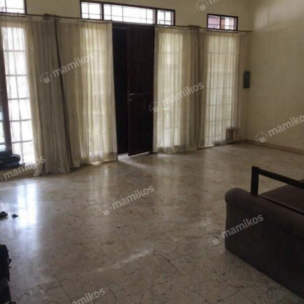 Rumah Sertifikat SHM 4 Kamar Tidur 3 Kamar Mandi Citra Garden Jakarta Barat - Photo 3