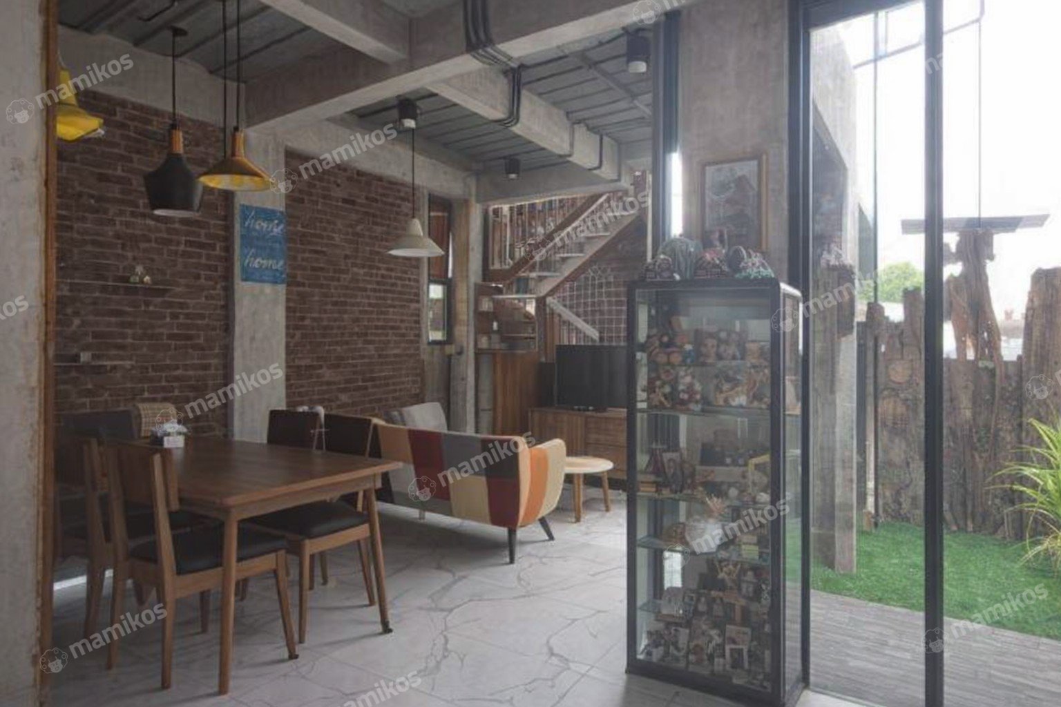 Rumah Sertifikat SHM 3 Kamar Tidur 2 Kamar Mandi Veteran Jakarta Selatan