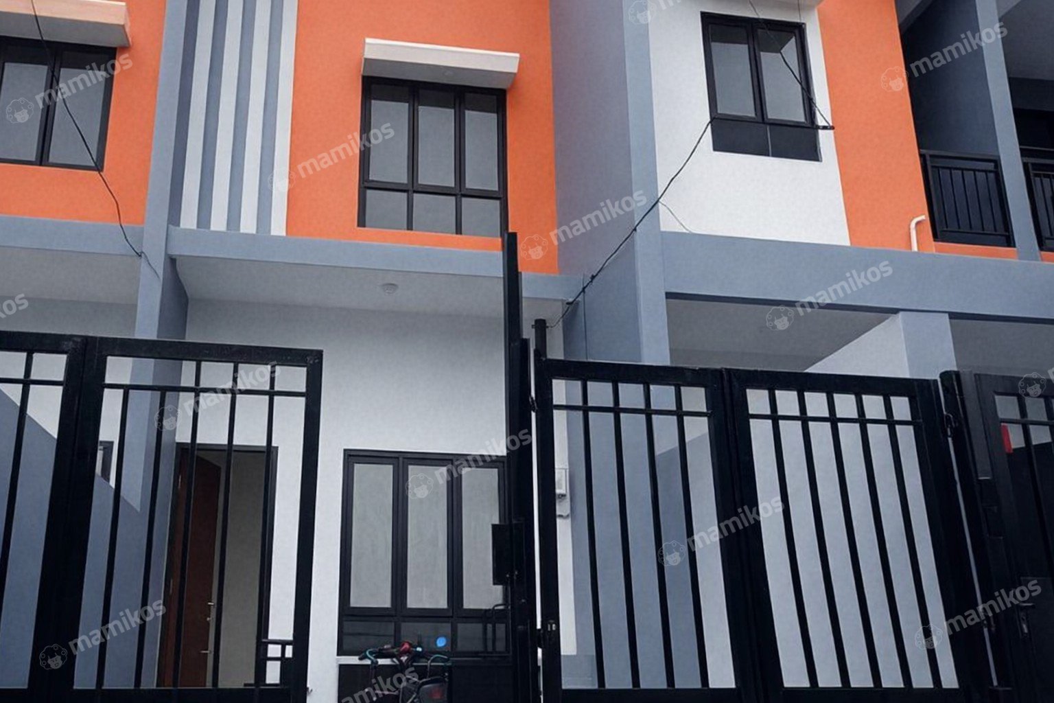 Rumah 4KT 3KM Tanjung Duren Jakarta Barat