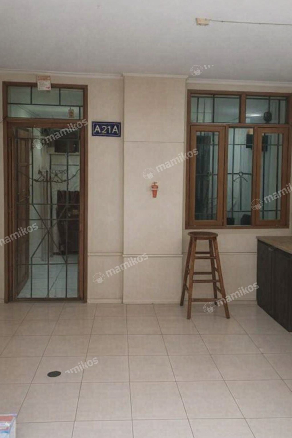 Rumah Sertifikat SHM 3 Kamar Tidur 3 Kamar Mandi Taman Palem Jakarta Barat - Photo 4