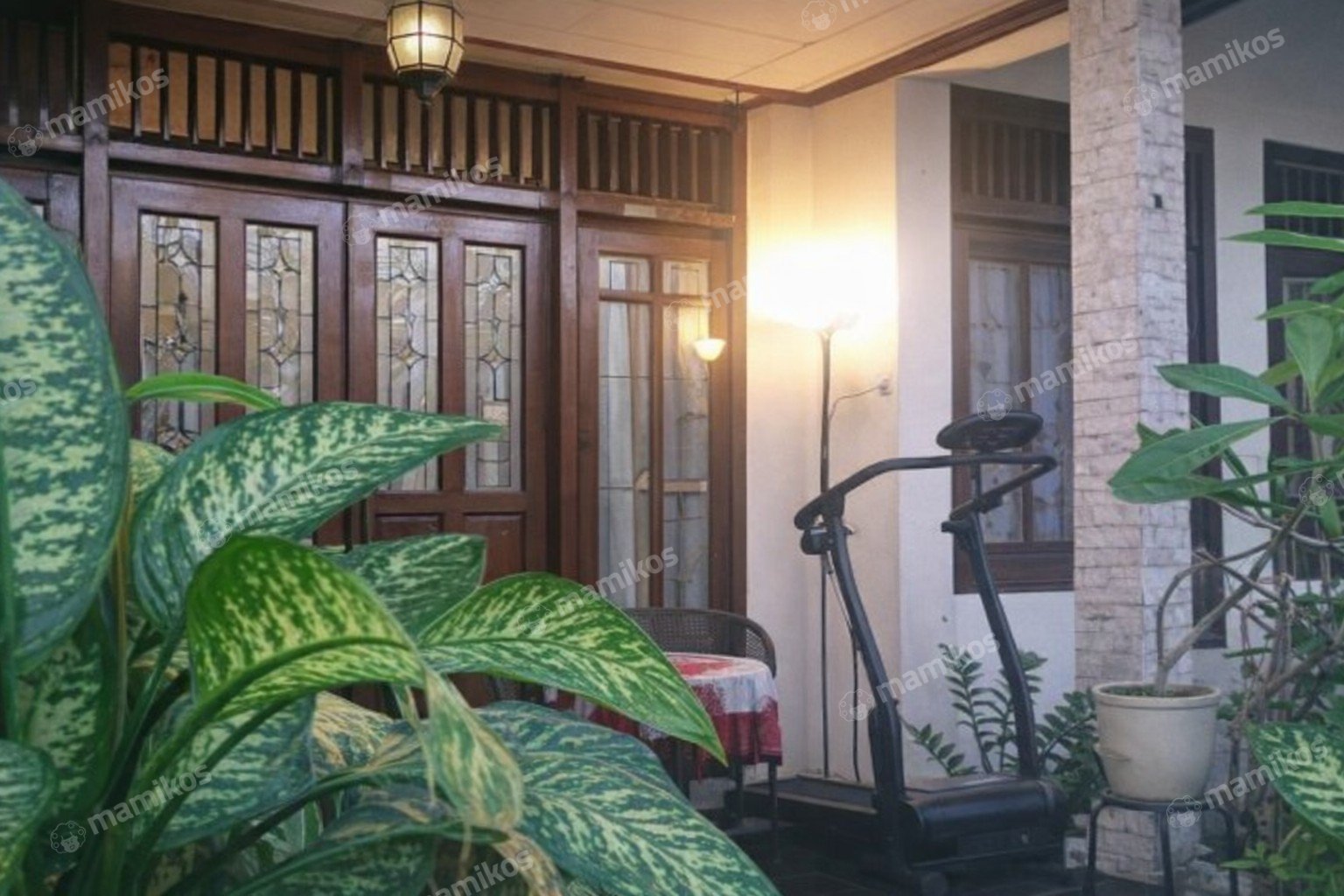 Rumah Sertifikat SHM 5 Kamar Tidur 4 Kamar Mandi Duren Sawit Jakarta Timur