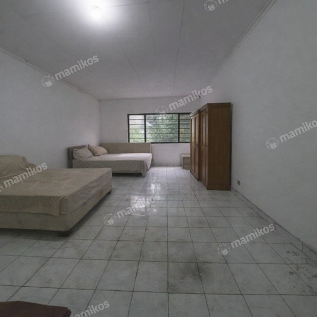 Rumah Sertifikat SHM 8 Kamar Tidur 82 Kamar Mandi Kebon Jeruk Jakarta Barat - Photo 2