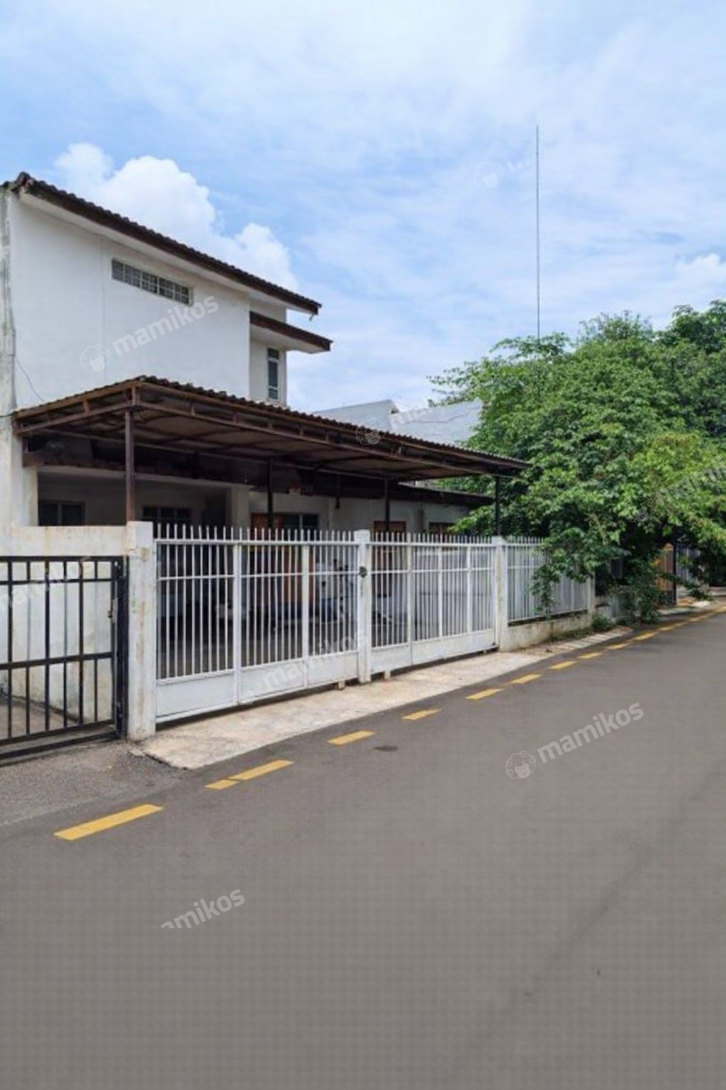 Rumah Sertifikat SHM 3 Kamar Tidur 2 Kamar Mandi Kelapa Gading Jakarta Utara - Photo 2