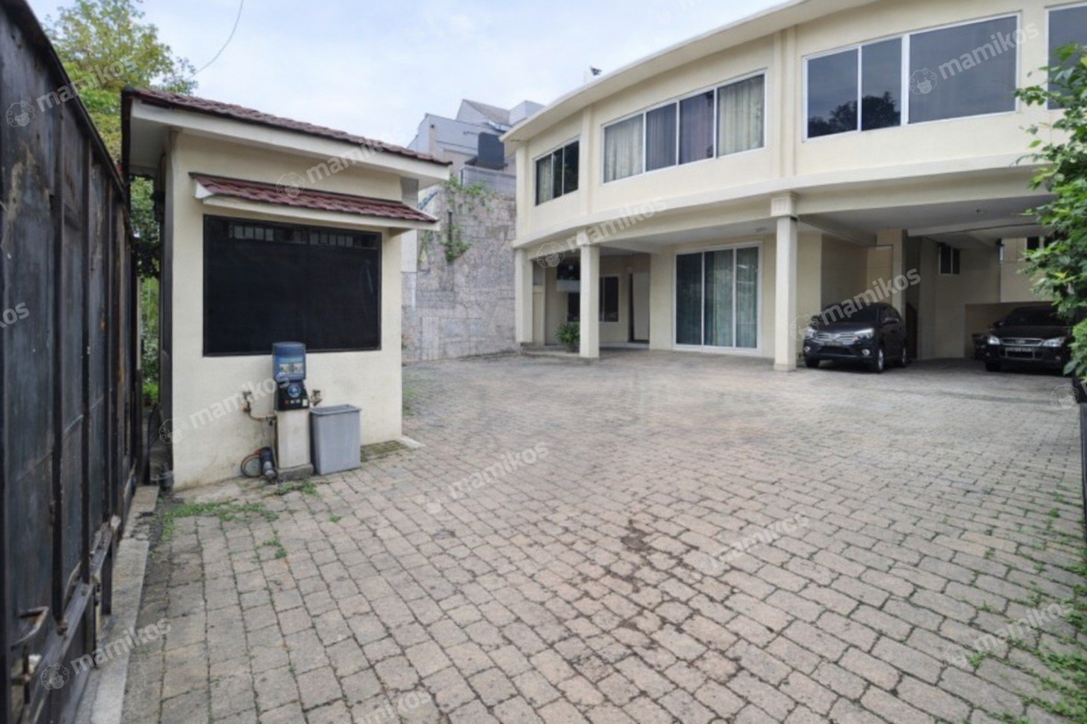 Rumah Sertifikat HGB 4 Kamar Tidur 4 Kamar Mandi Kayu Putih Jakarta Timur - Photo 2