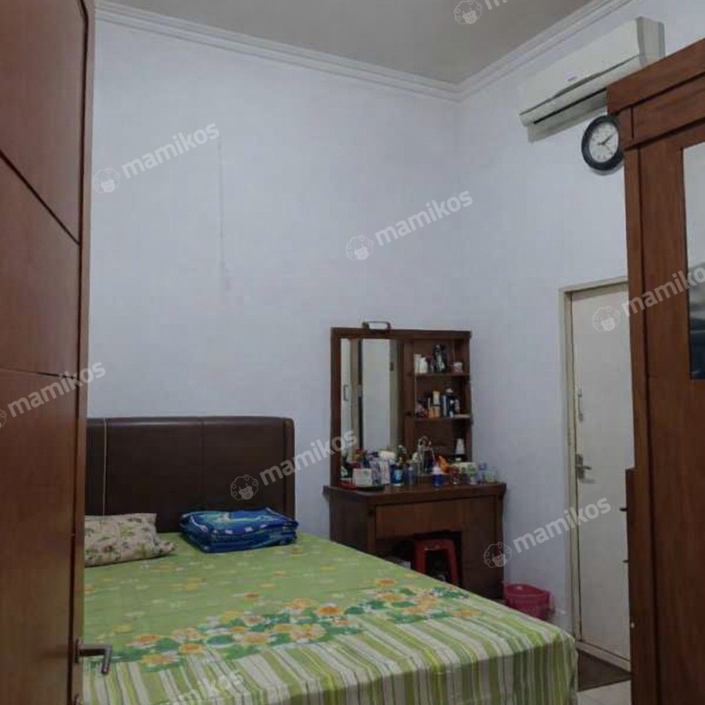 Rumah Sertifikat SHM 4 Kamar Tidur 4 Kamar Mandi Kelapa Gading Jakarta Utara - Photo 2