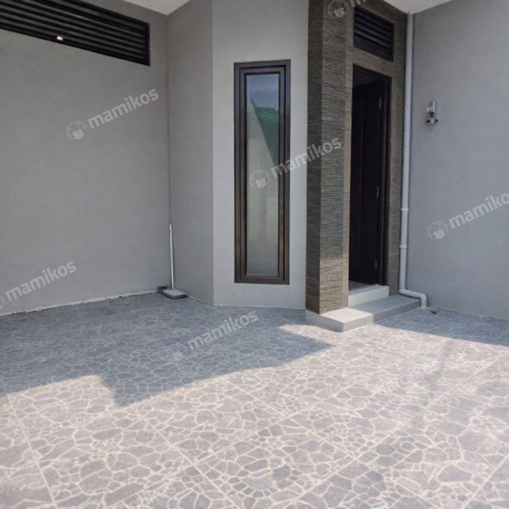 Rumah Sertifikat SHM 4 Kamar Tidur 2 Kamar Mandi Tanjung Duren Jakarta Barat - Photo 2