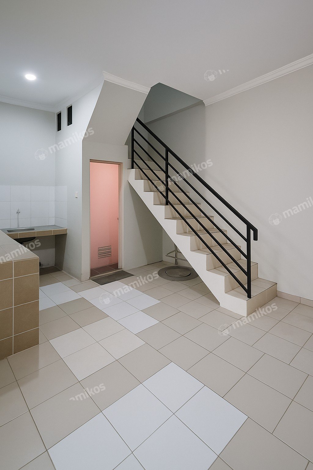 Rumah Sertifikat SHM 4 Kamar Tidur 2 Kamar Mandi Tanjung Duren Jakarta Barat - Photo 3