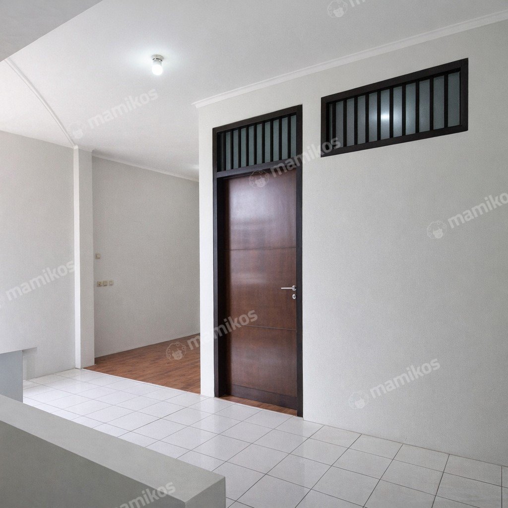 Rumah Sertifikat SHM 4 Kamar Tidur 2 Kamar Mandi Tanjung Duren Jakarta Barat - Photo 5