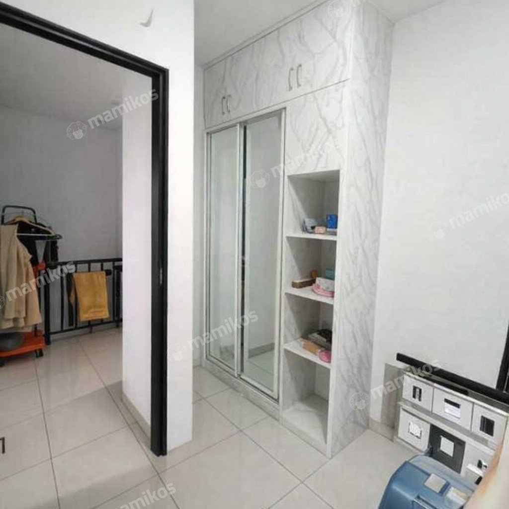 Rumah Sertifikat SHM 2 Kamar Tidur 2 Kamar Mandi Green Lake City Jakarta Barat - Photo 2