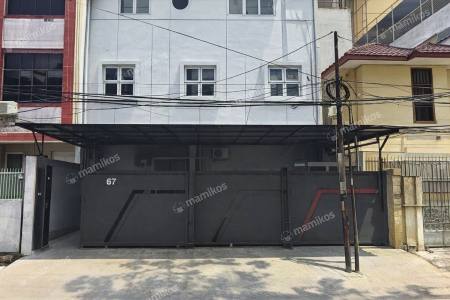 Rumah 2 Kamar Tidur 2 Kamar Mandi 3 Lantai Tomang Jakarta Barat