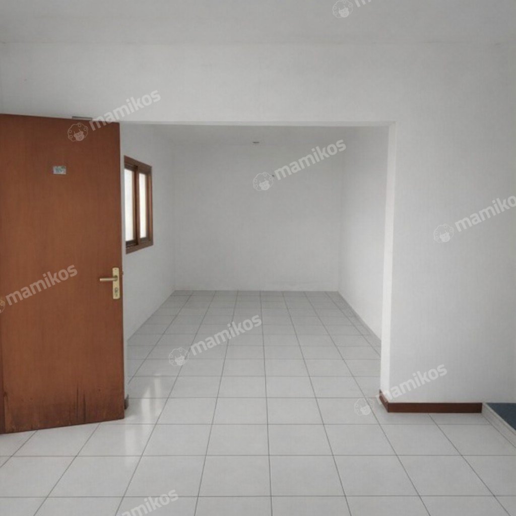 Rumah 2 Kamar Tidur 2 Kamar Mandi 3 Lantai Tomang Jakarta Barat - Photo 4