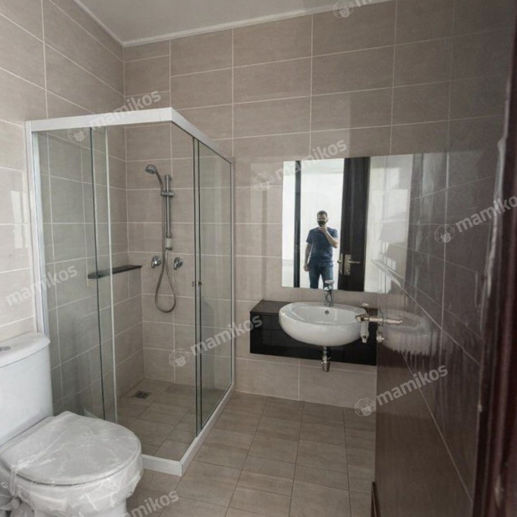 Rumah Sertifikat HGB 3 Kamar Tidur 3 Kamar Mandi Golf Island Jakarta Utara - Photo 2