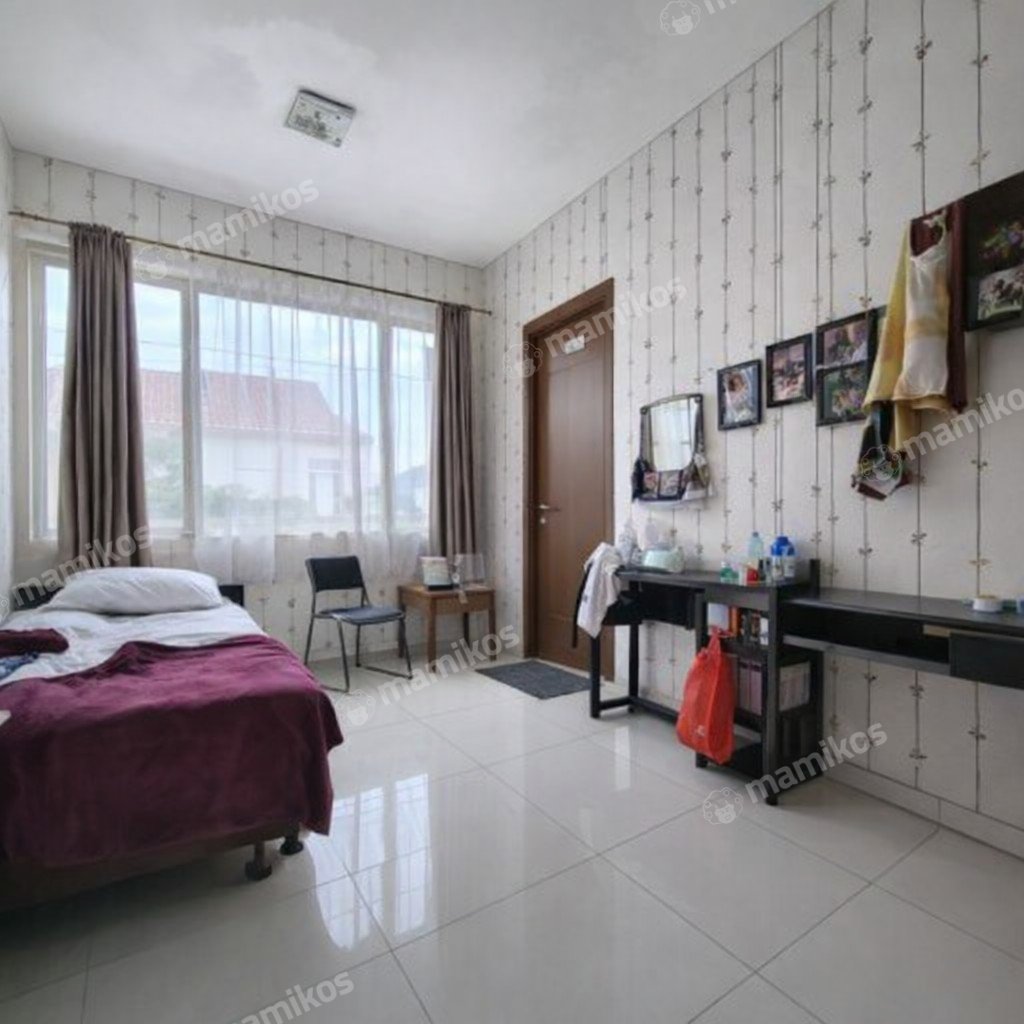 Rumah Sertifikat SHM 3 Kamar Tidur 2 Kamar Mandi Citra Garden Jakarta Barat - Photo 3